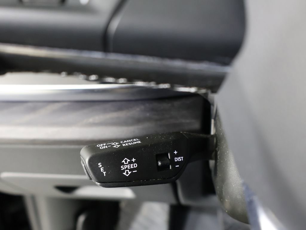 Used 2024 Audi Q8 Premium Plus w/ Premium Plus Package image 27