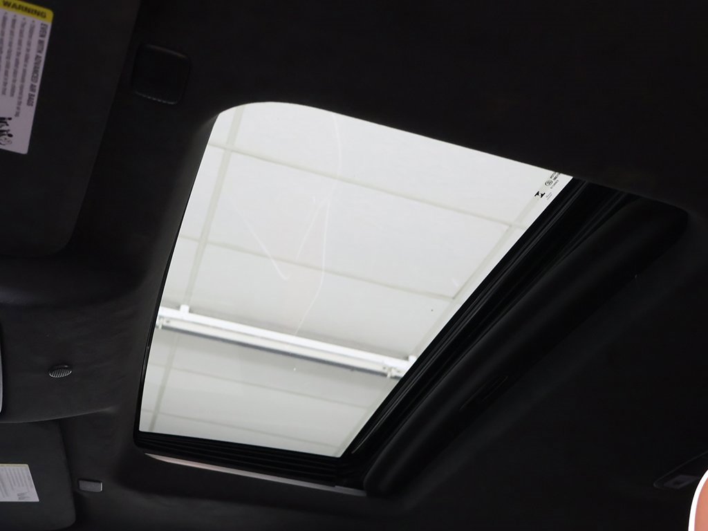 Used 2024 GMC Sierra 3500 Denali Ultimate image 25