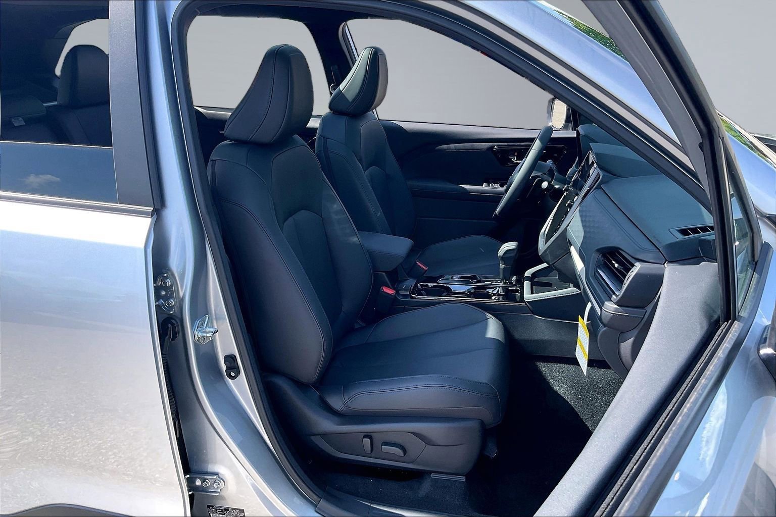 New 2026 Subaru Forester Touring AWD/4WD image 22