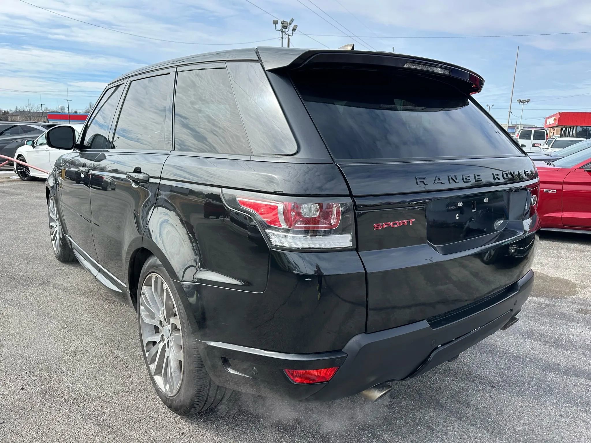 Used 2017 Land Rover Range Rover Sport HSE Dynamic AWD/4WD image 34