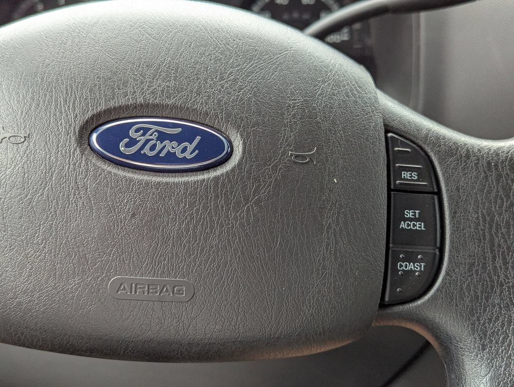 Used 2014 Ford E-150 and Econoline 150 w/ Power Group RWD image 15
