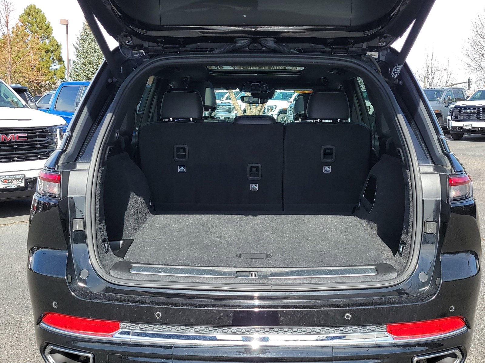 Used 2022 Jeep Grand Cherokee Overland image 13