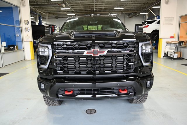 New 2026 Chevrolet Silverado 2500 ZR2 w/ LPO, Dark Essentials Package image 2