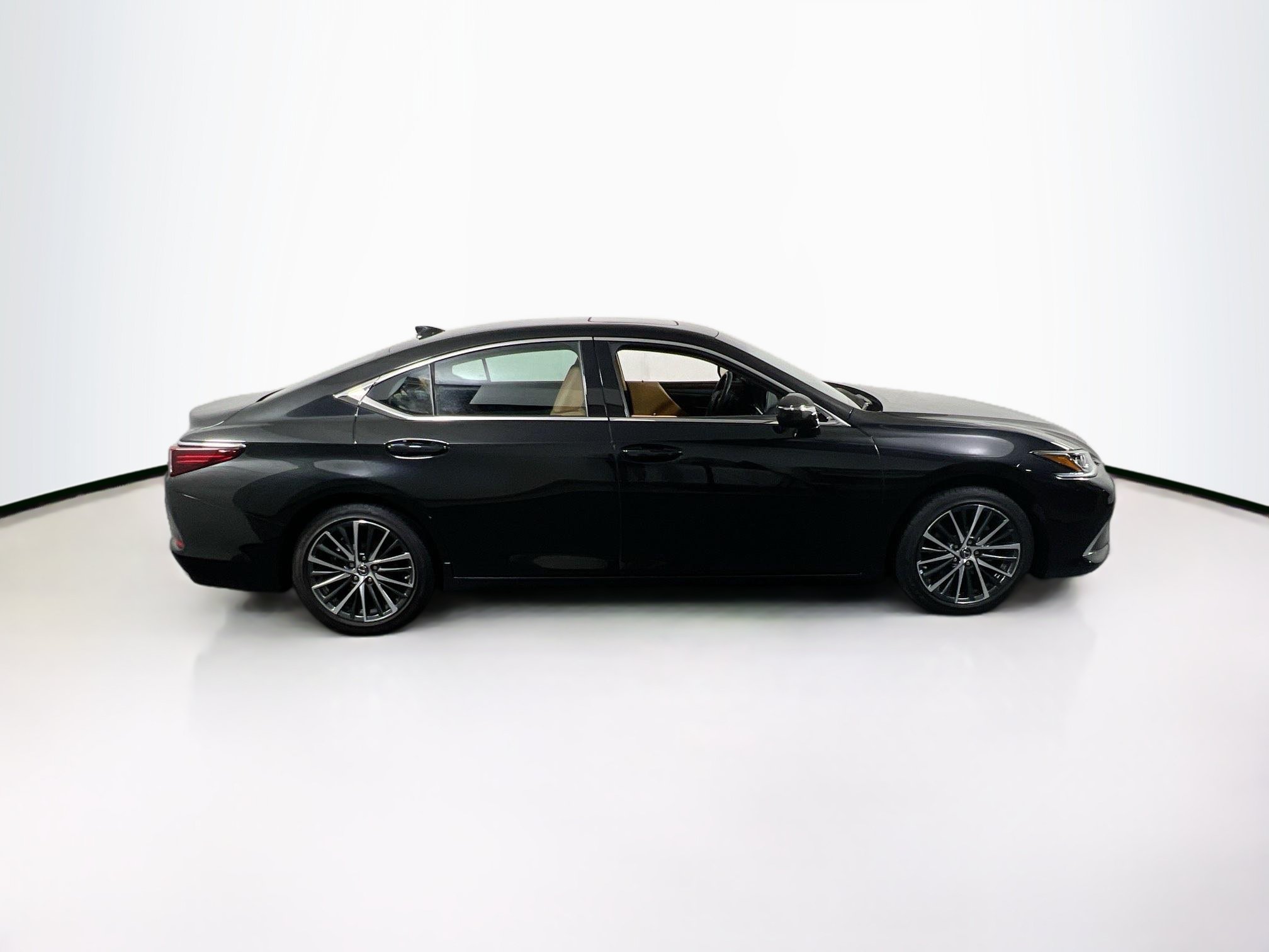 Used 2023 Lexus ES 350 w/ Premium Package FWD image 4
