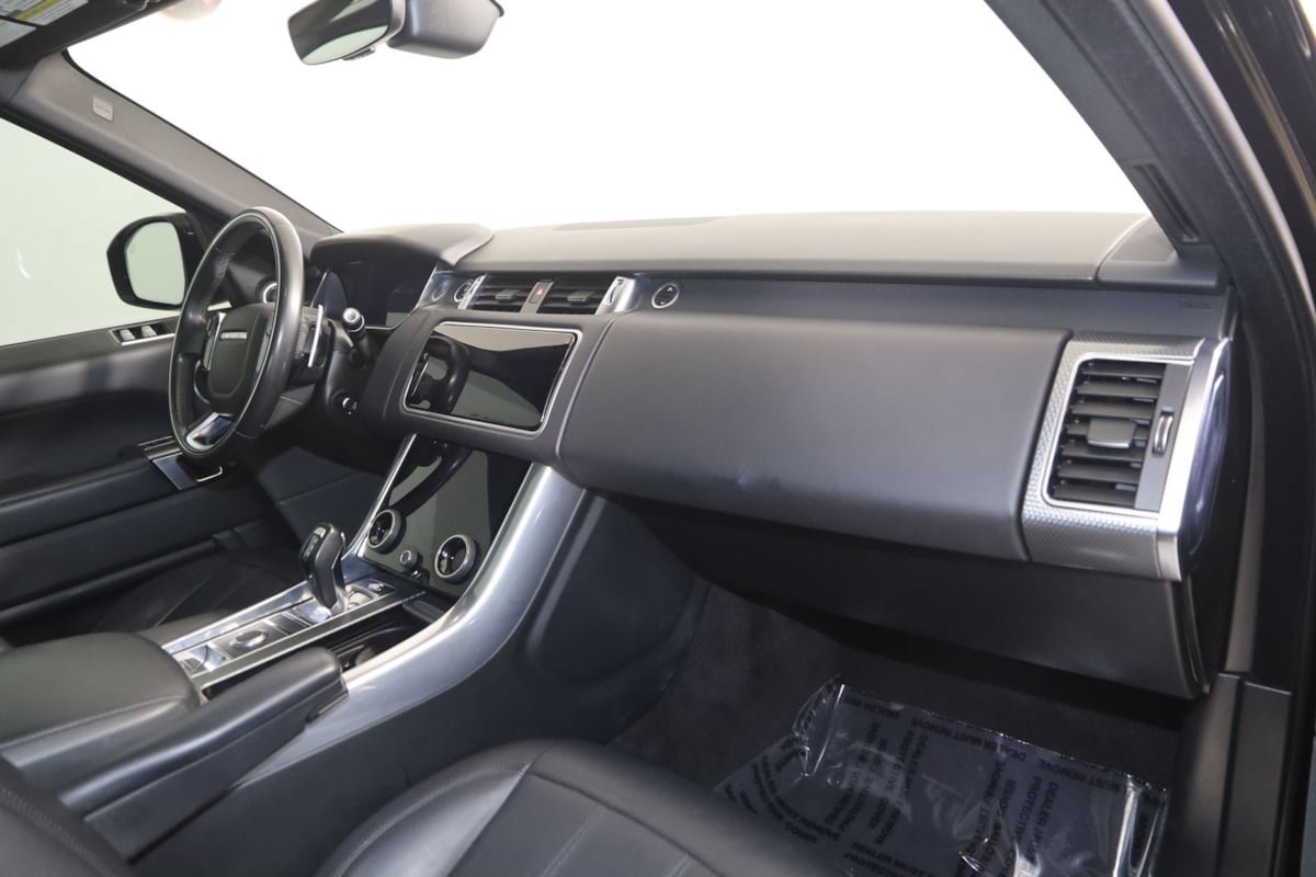 Used 2019 Land Rover Range Rover Sport Supercharged AWD/4WD image 46