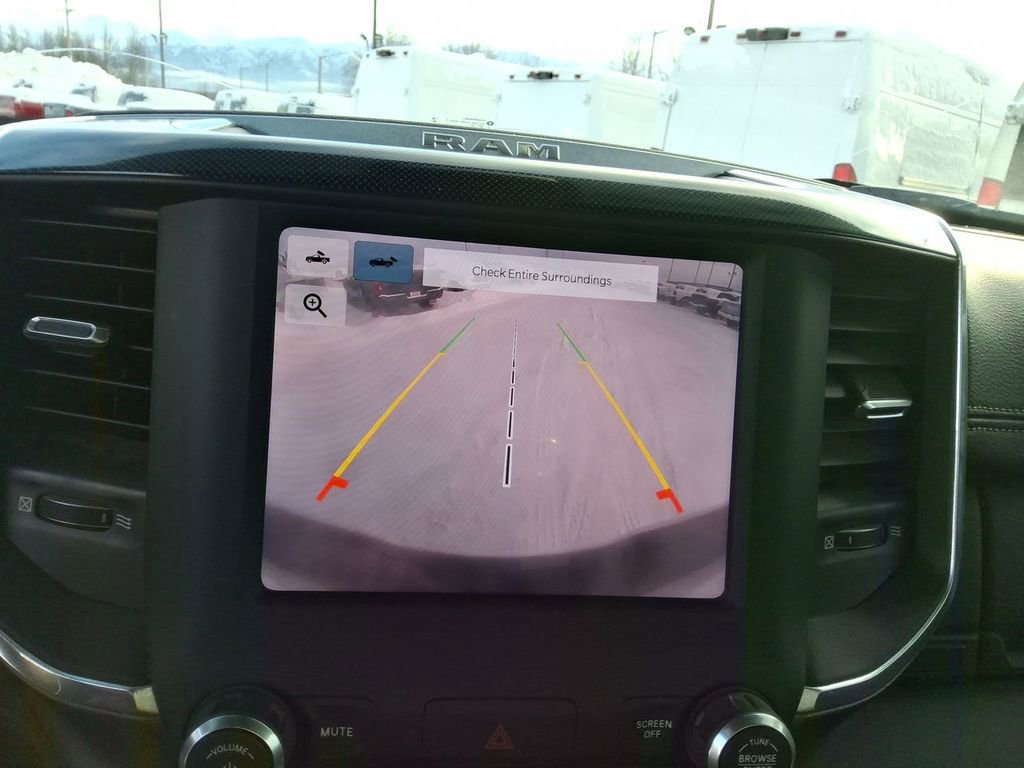 Used 2022 RAM 2500 Laramie w/ Night Edition image 16