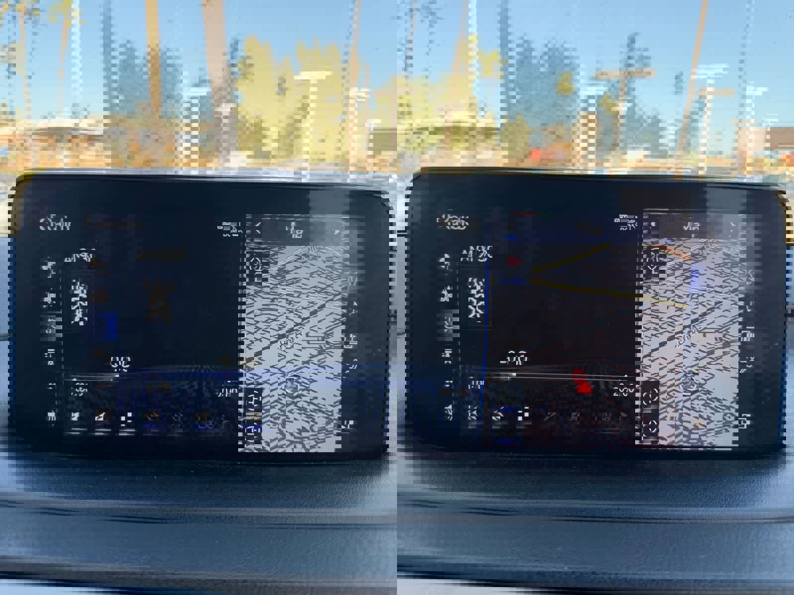 Used 2020 Lexus RX 450h AWD w/ Premium Package image 13