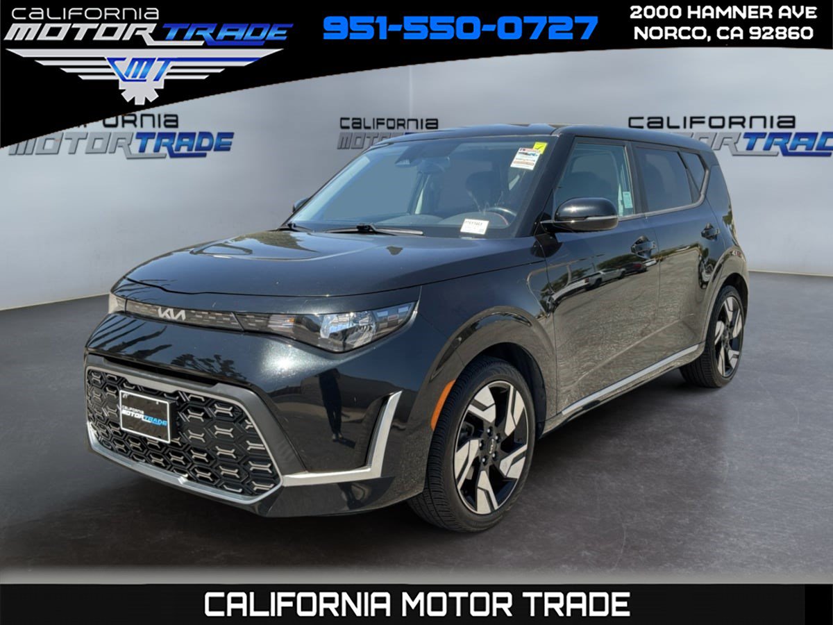 Used 2023 Kia Soul GT-Line FWD image 1