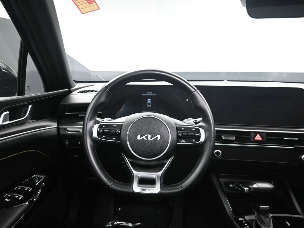 Certified 2025 Kia K5 GT image 30
