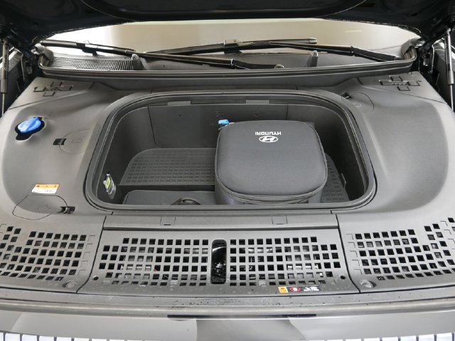 New 2026 Hyundai Ioniq 9 SEL AWD/4WD image 10