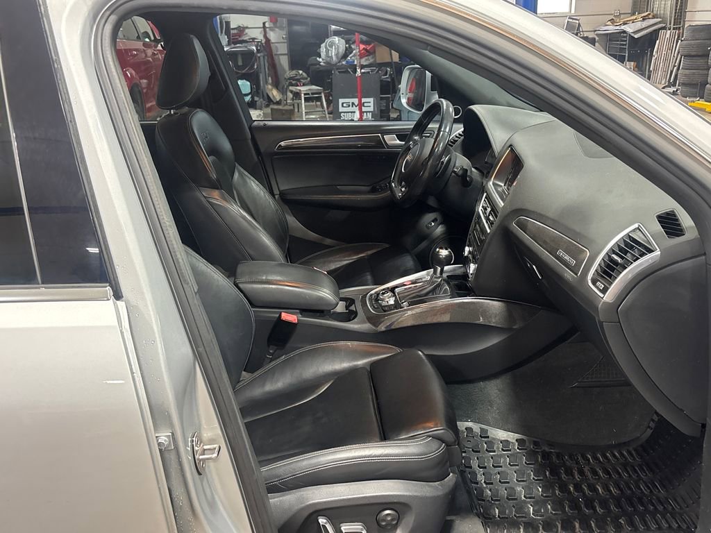 Used 2014 Audi SQ5 Prestige w/ Prestige Package AWD/4WD image 18