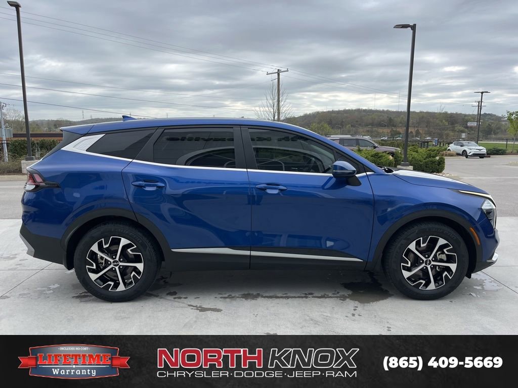 Used 2023 Kia Sportage EX image 19