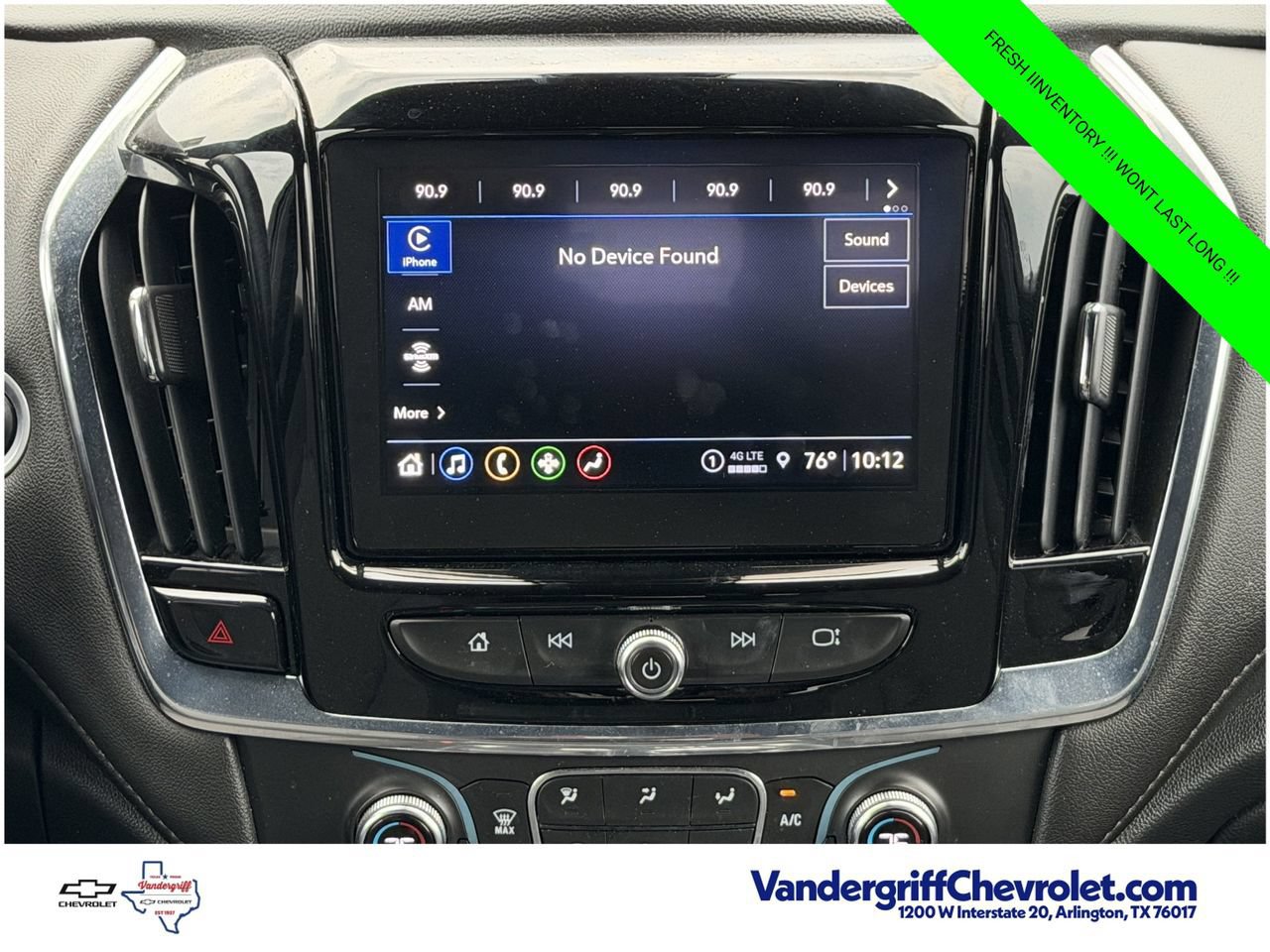 Used 2023 Chevrolet Traverse LT AWD/4WD image 17