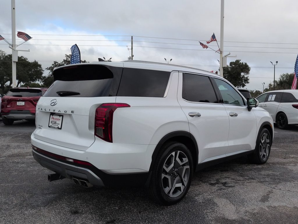 Used 2025 Hyundai Palisade SEL FWD image 4
