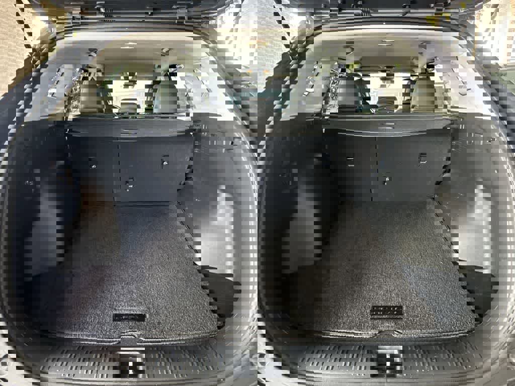 Certified 2024 Kia Sportage EX image 25