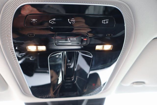 Used 2025 Mercedes-Benz E 350 4MATIC Sedan image 45