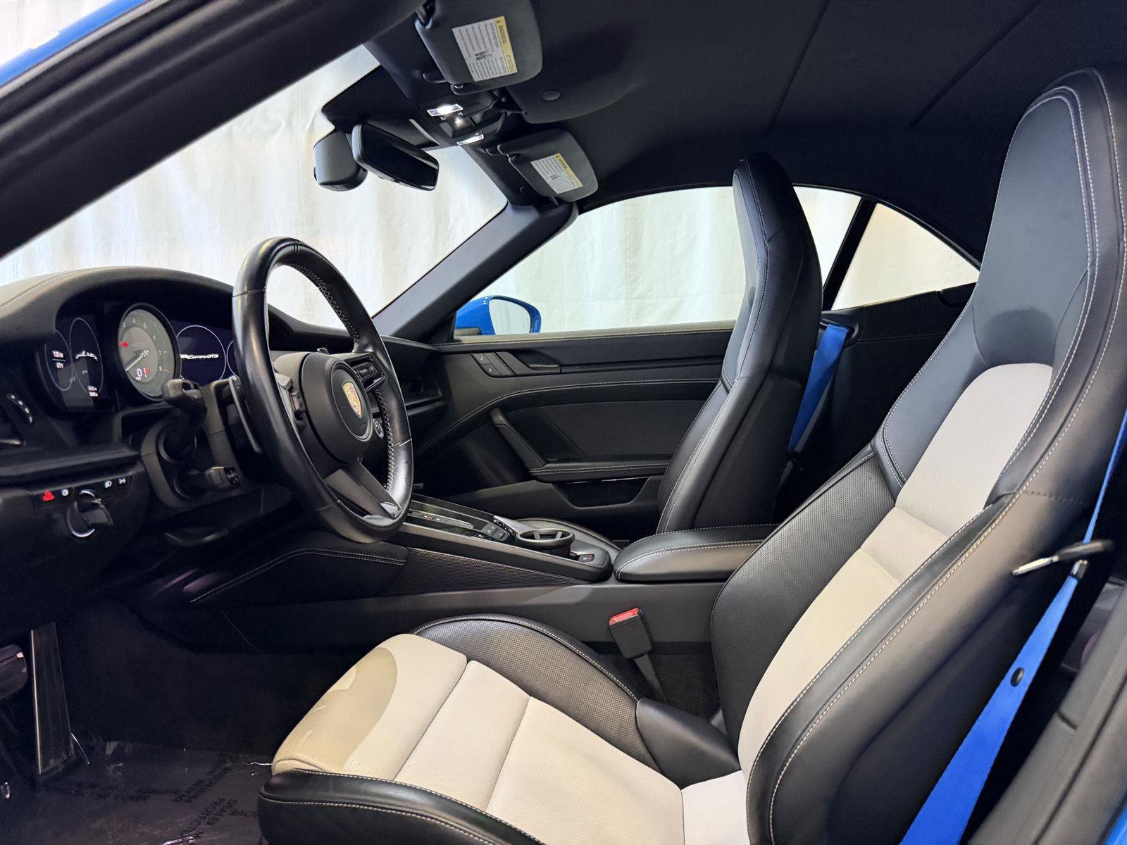 Certified 2023 Porsche 911 Carrera GTS image 5