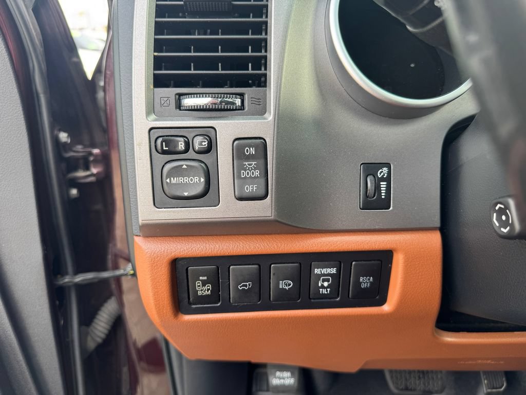 Used 2014 Toyota Sequoia Platinum AWD/4WD image 18