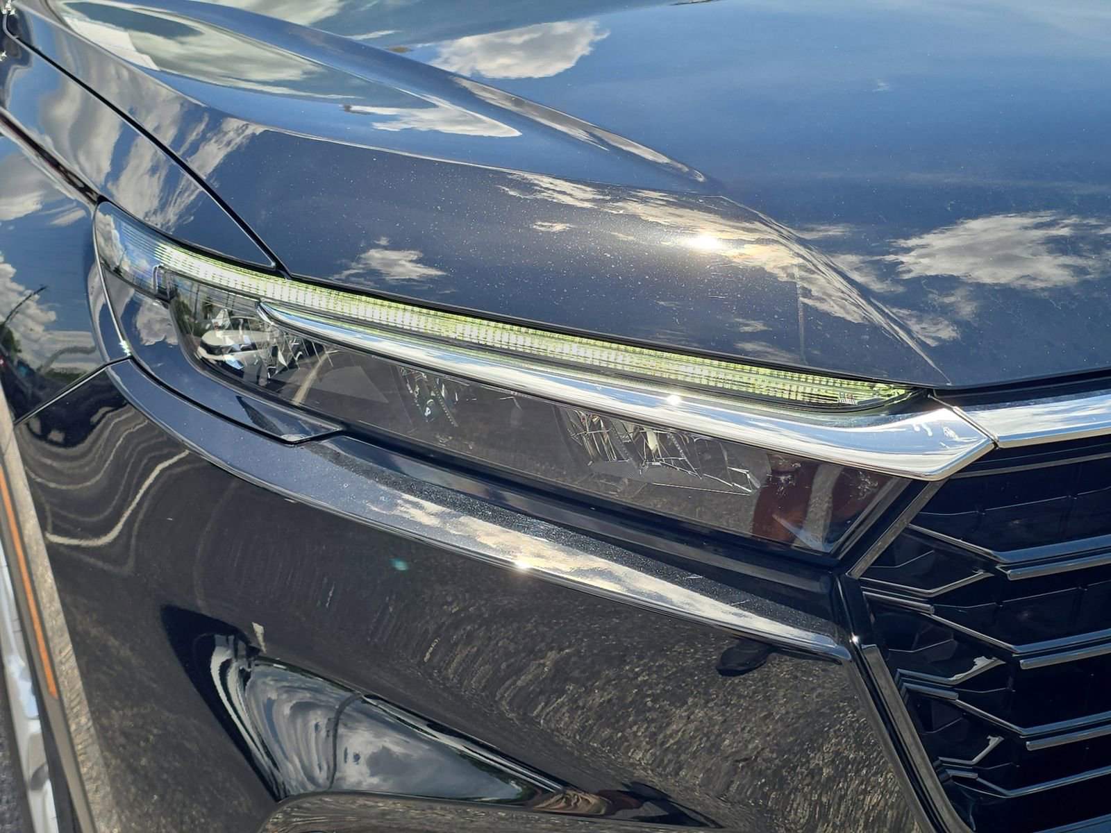 Certified 2026 Honda CR-V EX image 7