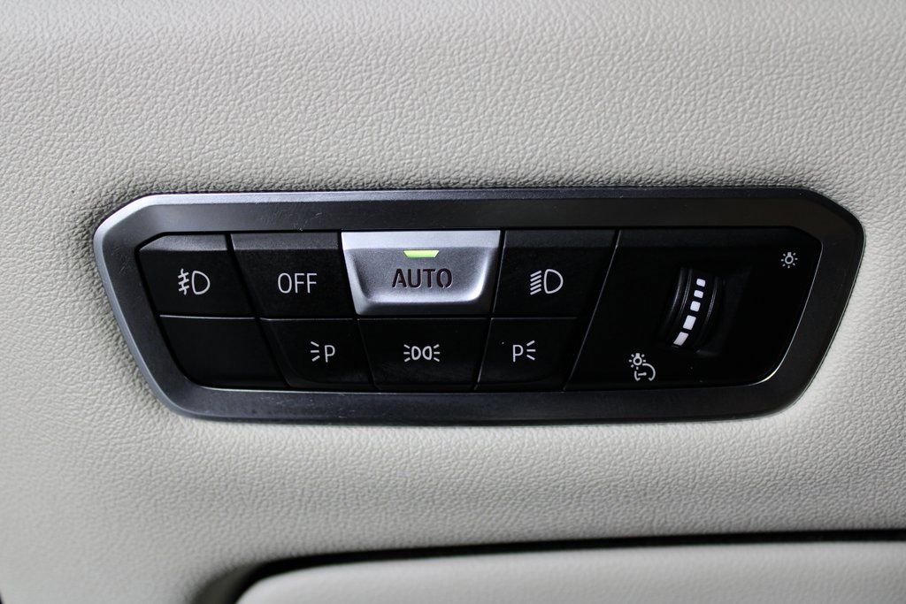 Used 2020 BMW X5 sDrive40i w/ Premium Package image 24