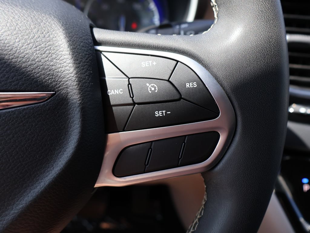Used 2023 Chrysler Voyager LX FWD image 27