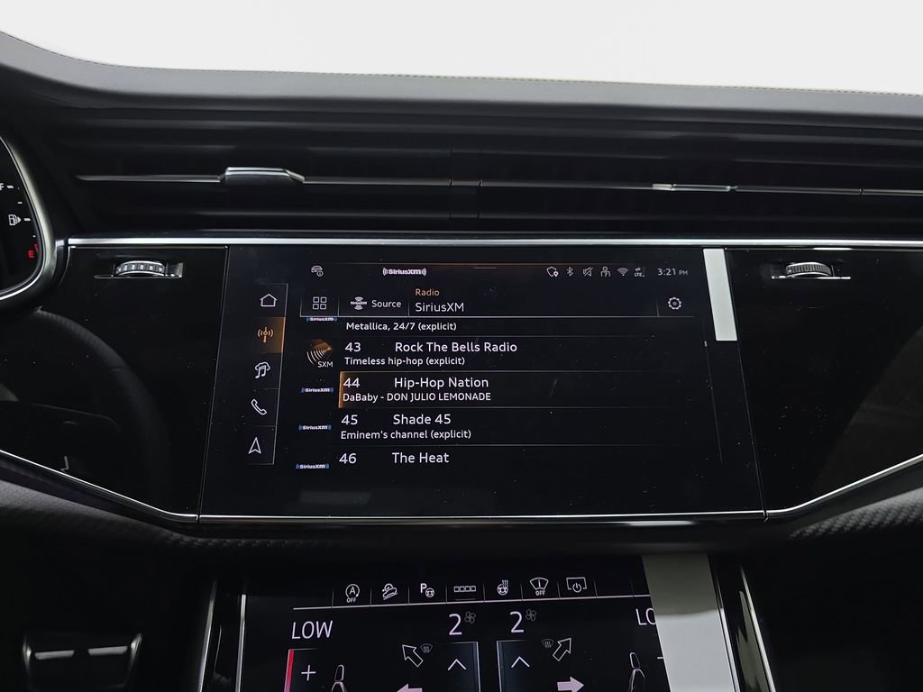 New 2026 Audi RS Q8 performance AWD/4WD image 19