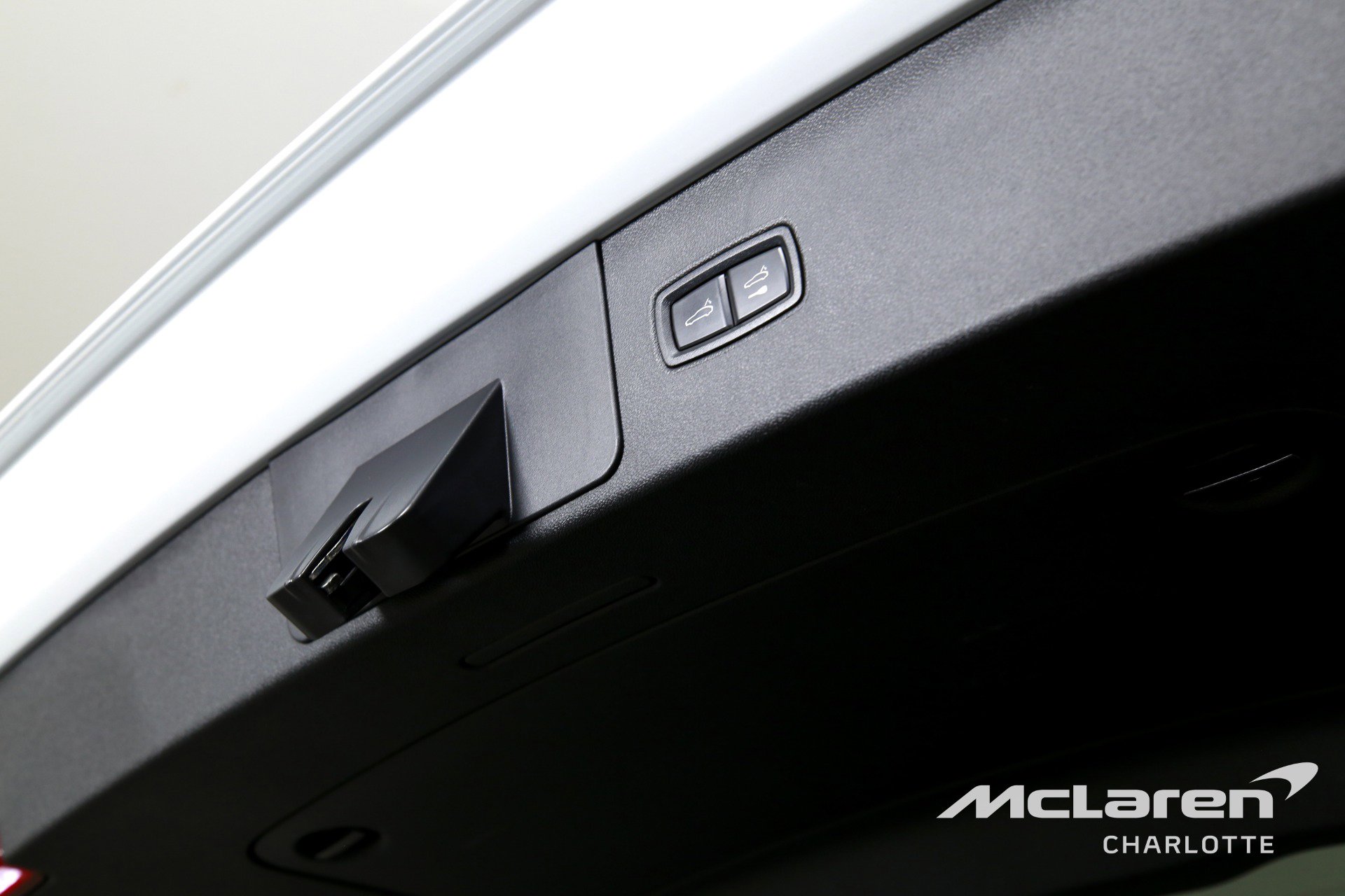 Used 2023 Porsche Cayenne Turbo S image 22