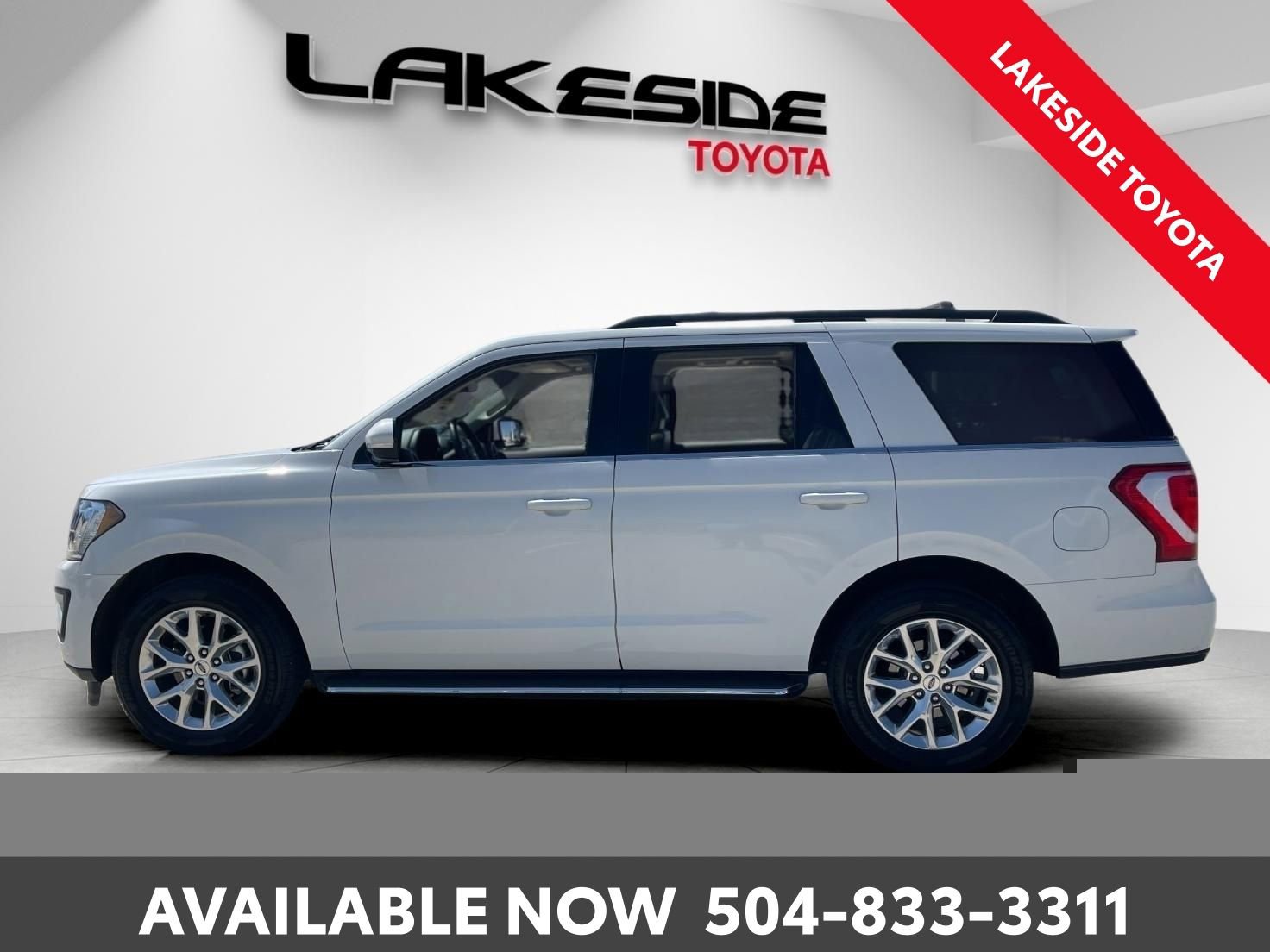 Used 2021 Ford Expedition XLT image 3