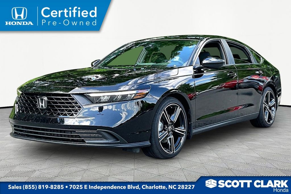 Certified 2025 Honda Accord Sport image 3