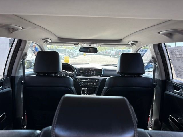 Used 2022 Kia Sportage EX w/ EX Technology Package image 34
