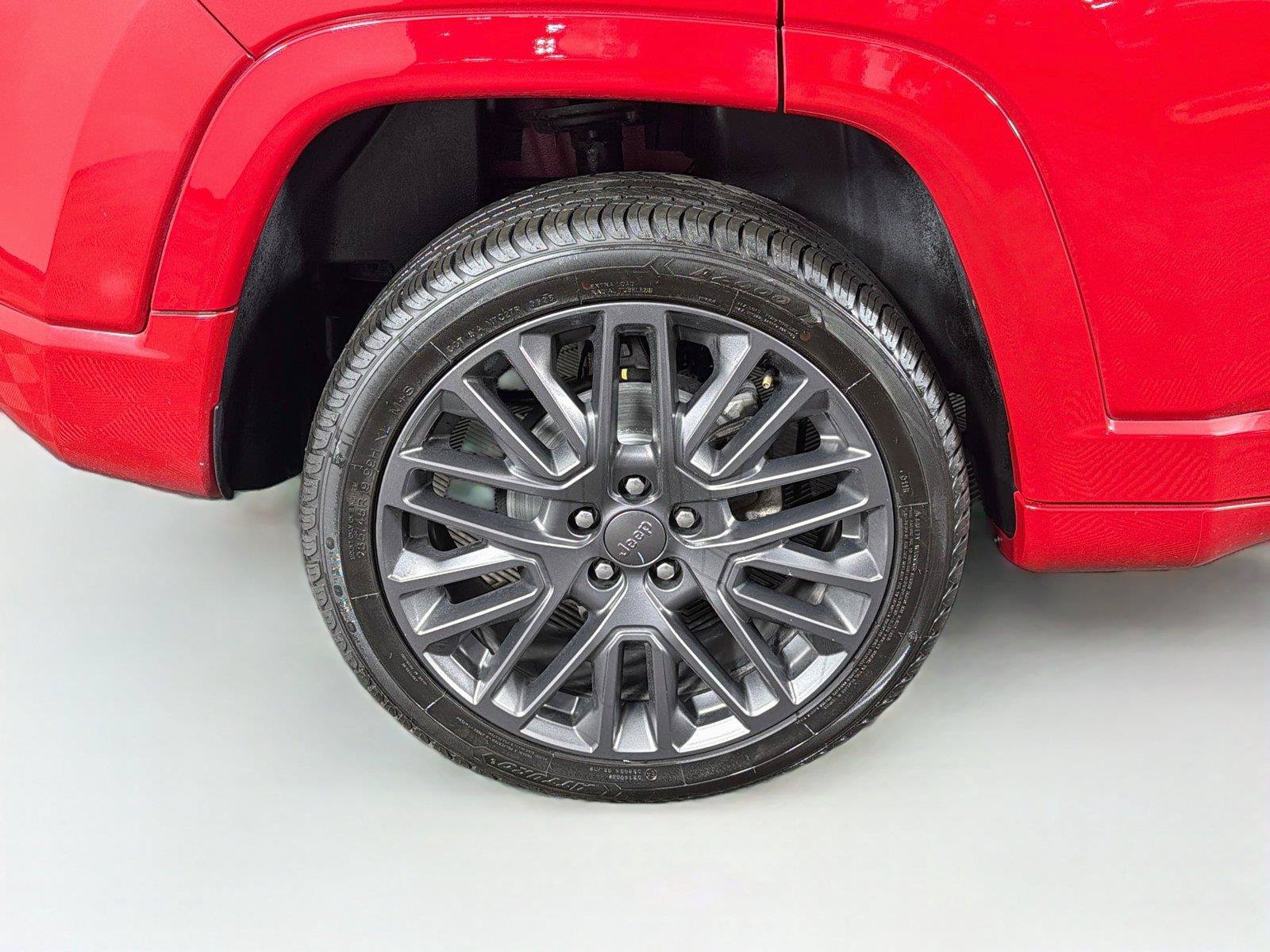 Used 2022 Jeep Compass Limited w/ (RED) Package AWD/4WD image 34