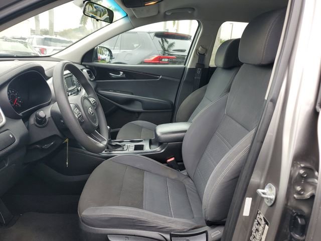 Used 2017 Kia Sorento LX image 14
