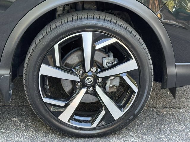 Used 2022 Nissan Rogue Sport SL w/ Premium Package AWD/4WD image 5