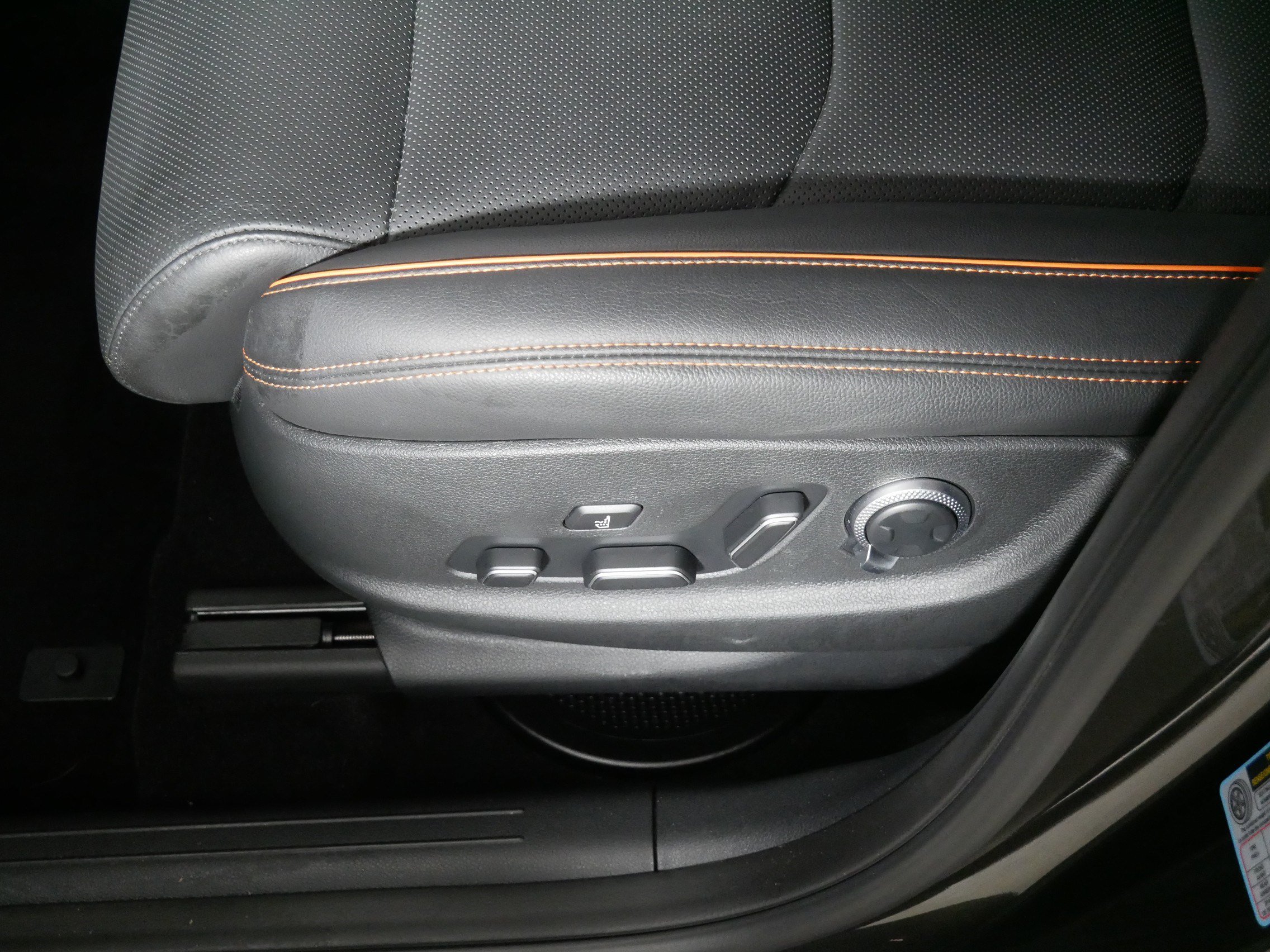 Used 2026 Genesis GV70 2.5T Sport Prestige AWD/4WD image 20