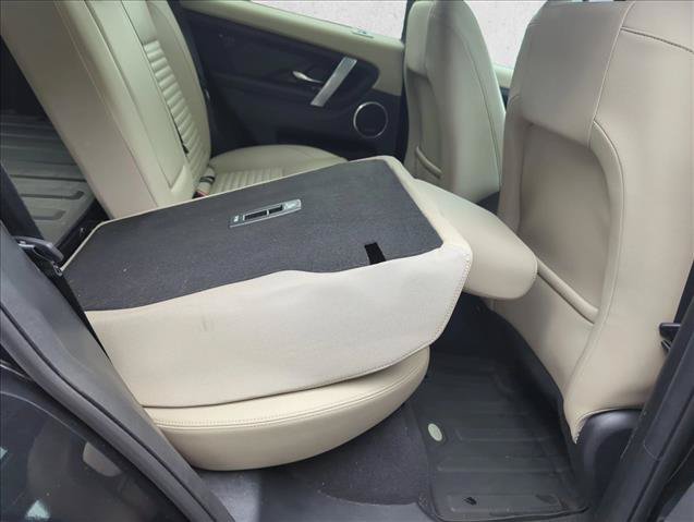 Used 2023 Land Rover Discovery Sport SE AWD/4WD image 24