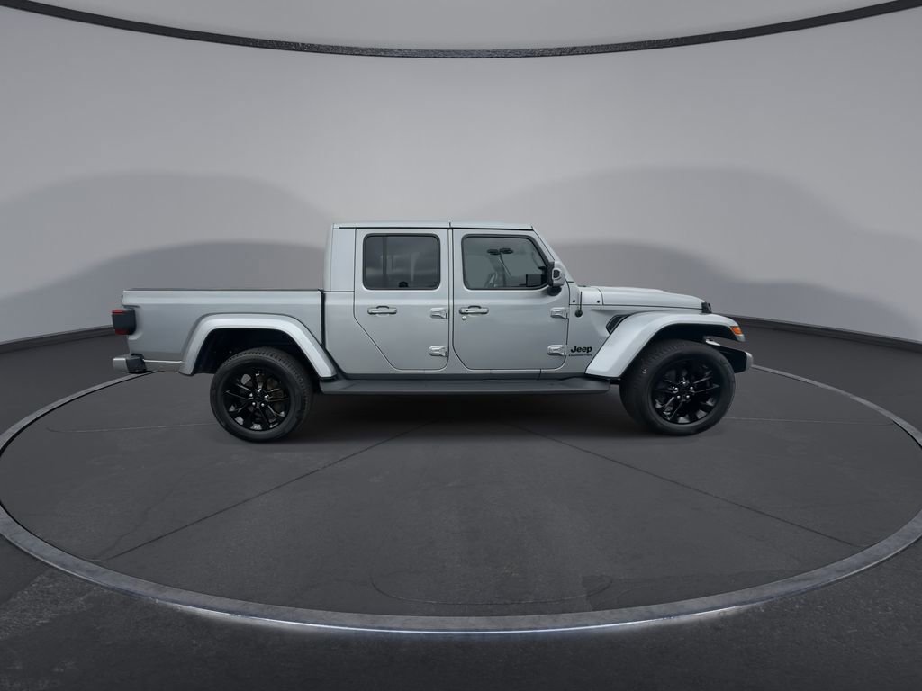 Used 2021 Jeep Gladiator Overland image 9