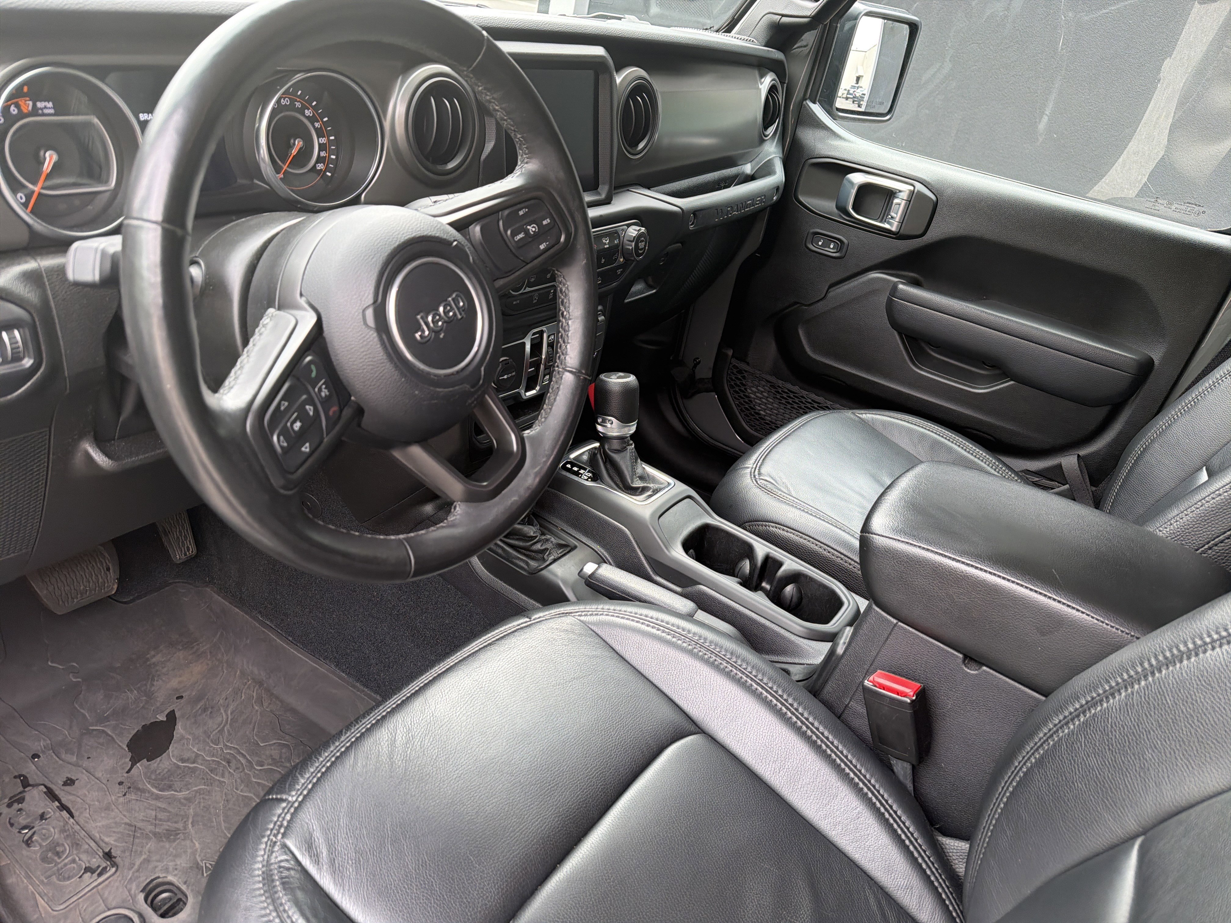 Used 2022 Jeep Wrangler Unlimited Sport AWD/4WD image 16