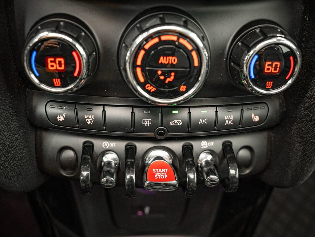 Used 2019 MINI Cooper 2-Door Hardtop FWD image 33