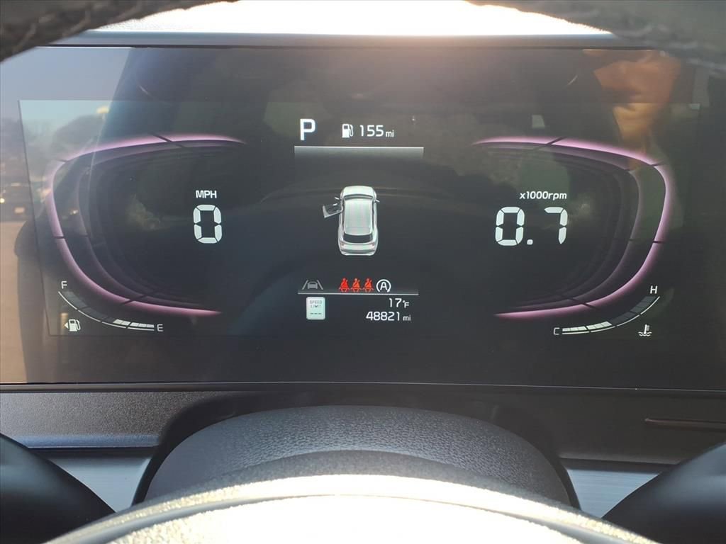 Used 2024 Kia Sportage EX image 6
