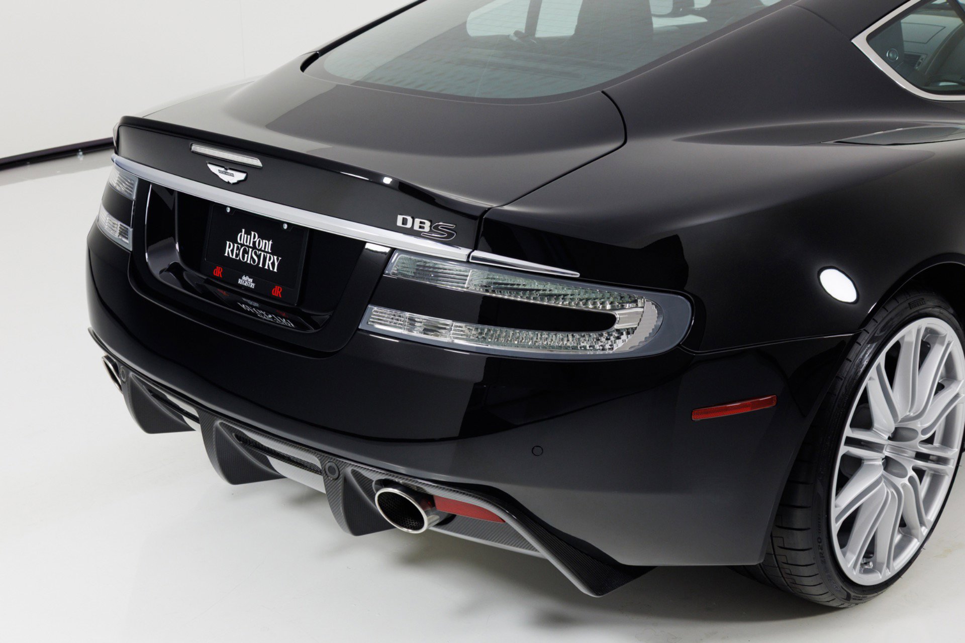 Used 2009 Aston Martin DBS Coupe RWD image 64