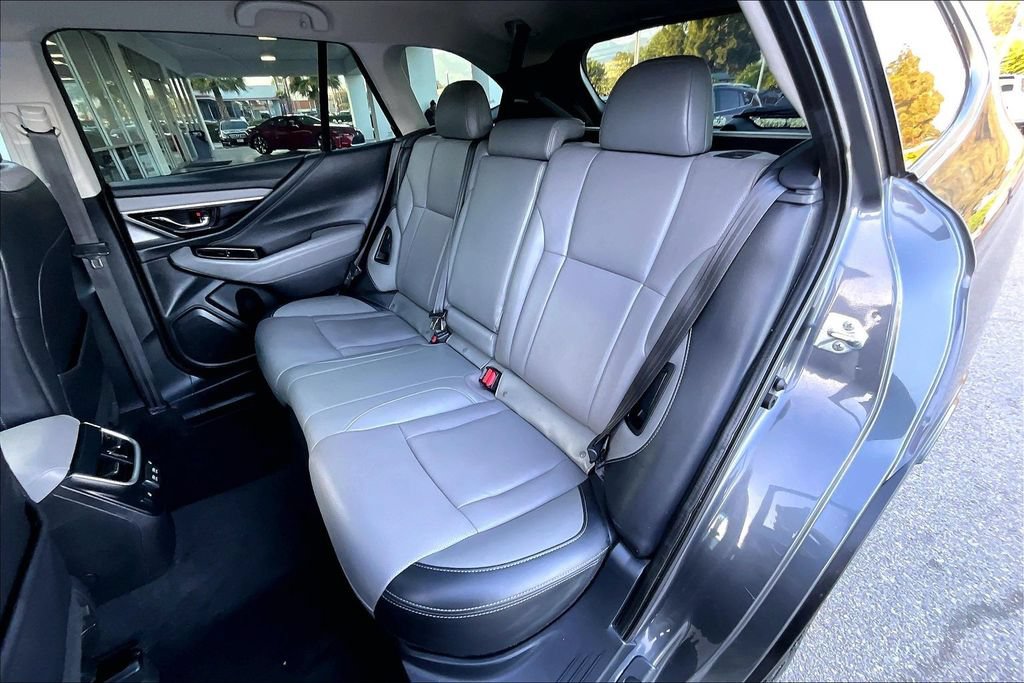 Used 2022 Subaru Outback Limited AWD/4WD image 22