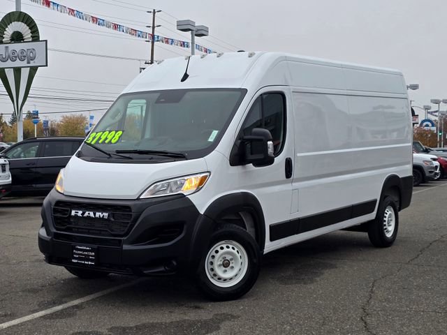Used 2025 RAM ProMaster 2500 w/ Storage Group image 3