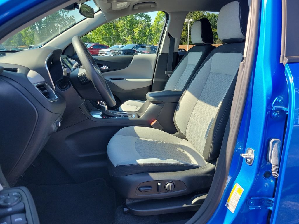 Used 2024 Chevrolet Equinox LS w/ LS Convenience Package FWD image 18