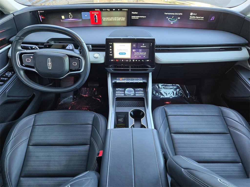 Used 2024 Lincoln Nautilus Reserve image 12