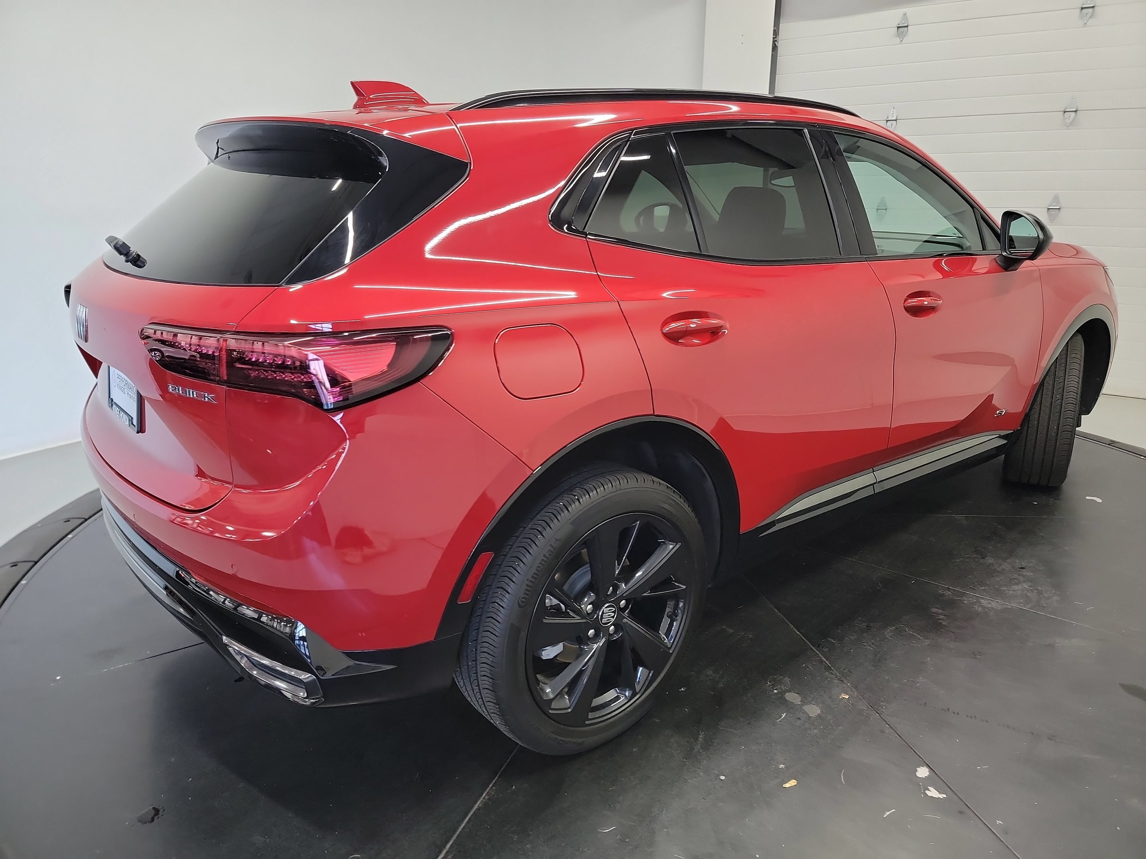 Used 2025 Buick Envision Sport Touring AWD/4WD image 9