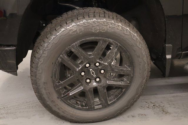 New 2026 Chevrolet Silverado 1500 Custom Trail Boss w/ Turbomax Blackout Package image 7