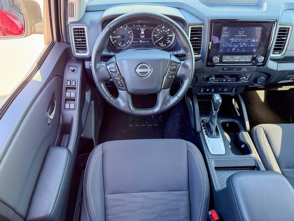 Used 2024 Nissan Frontier SV w/ SV Convenience Package image 24