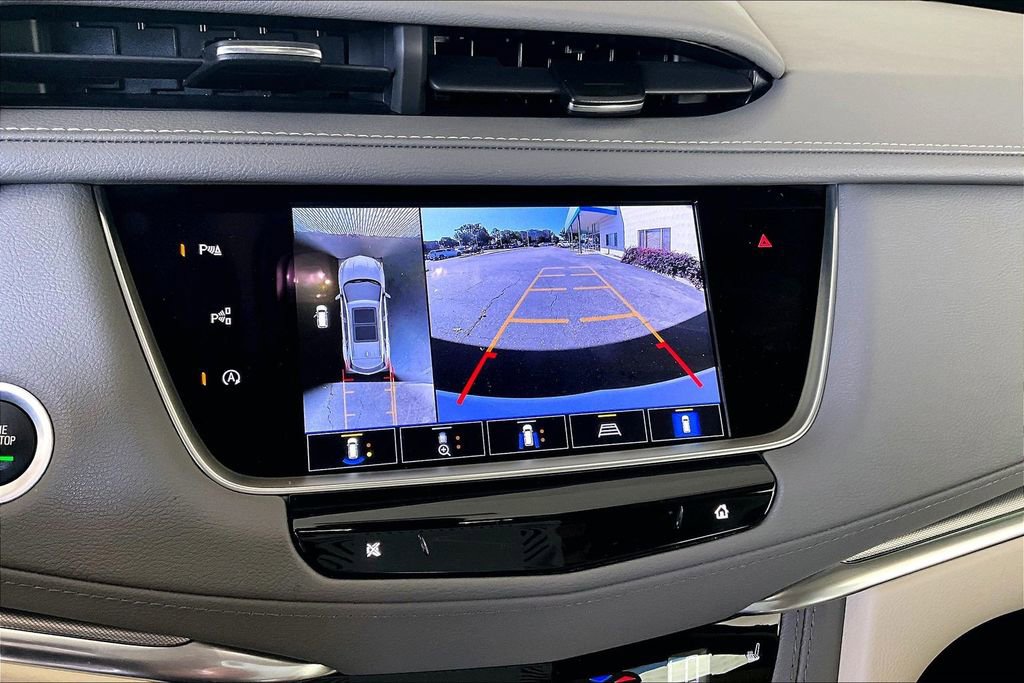 Used 2023 Cadillac XT5 Premium Luxury w/ Technology Package FWD image 10