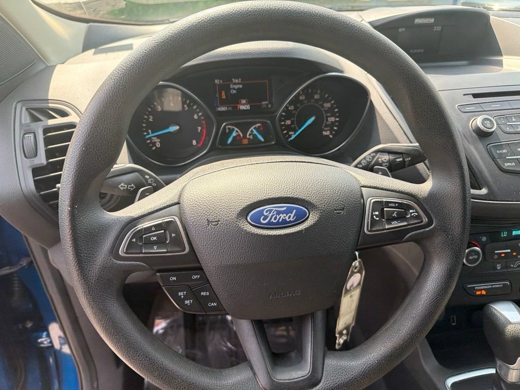 Used 2017 Ford Escape SE FWD image 18