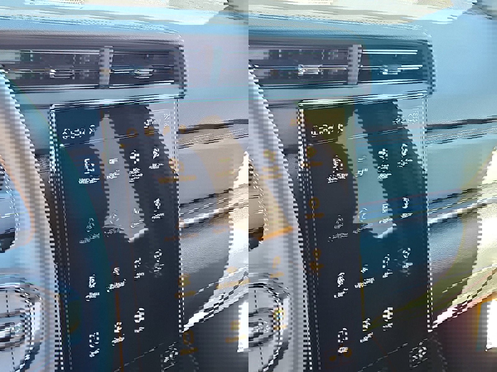 New 2026 GMC Terrain AT4 w/ Convenience Package III image 15